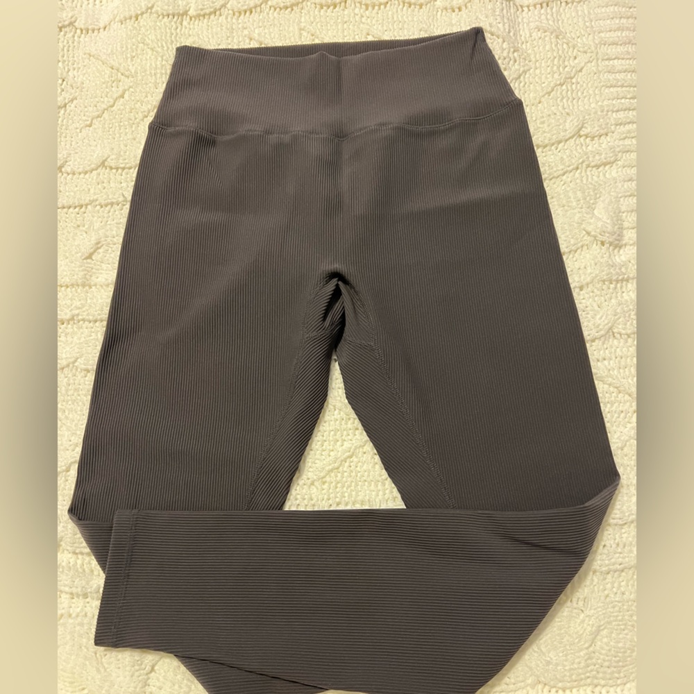 BuffBunny Ribbed Leggings